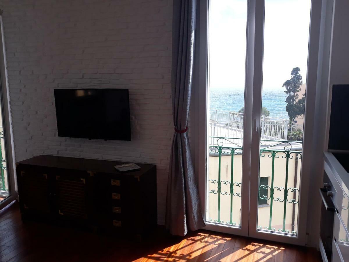 Ferienwohnung House Orizzonte - Casa Bianca Genua Exterior foto
